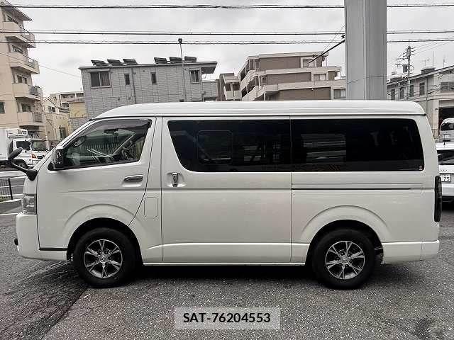 Toyota HIACE WAGON 2022-01 7961950-16