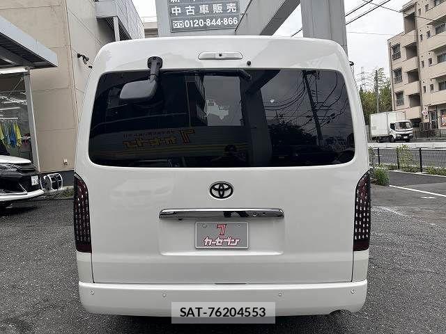 Toyota HIACE WAGON 2022-01 7961950-17