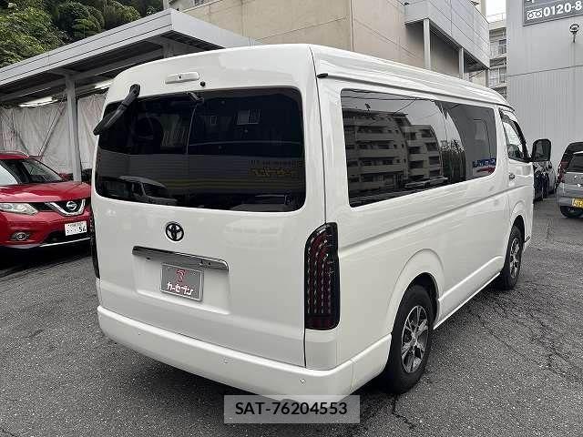 Toyota HIACE WAGON 2022-01 7961950-18