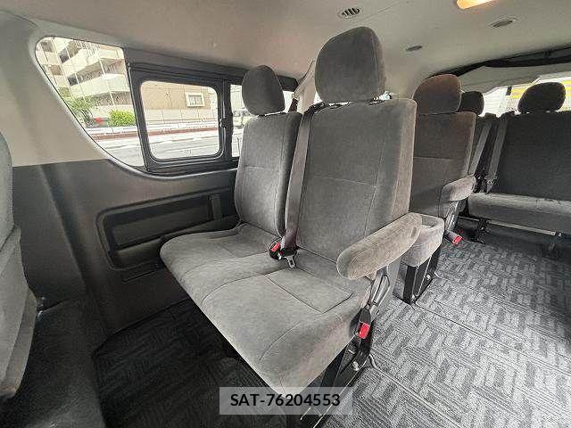 Toyota HIACE WAGON 2022-01 7961950-26