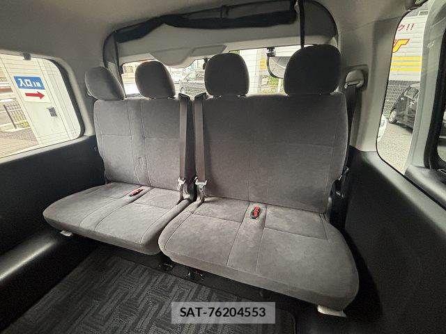 Toyota HIACE WAGON 2022-01 7961950-28