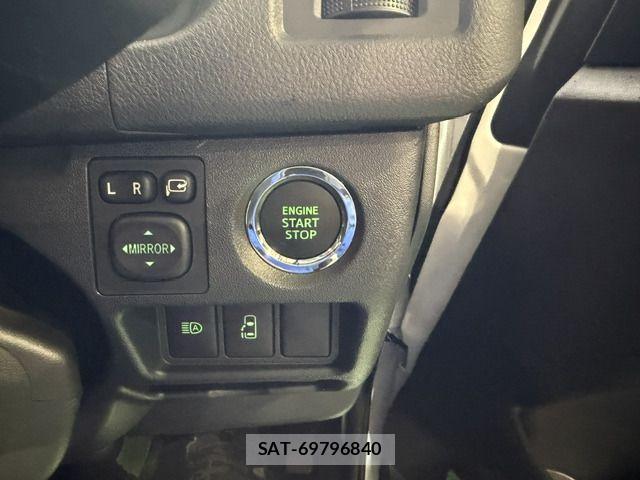 Toyota HIACE WAGON 2025-10 7979408-17