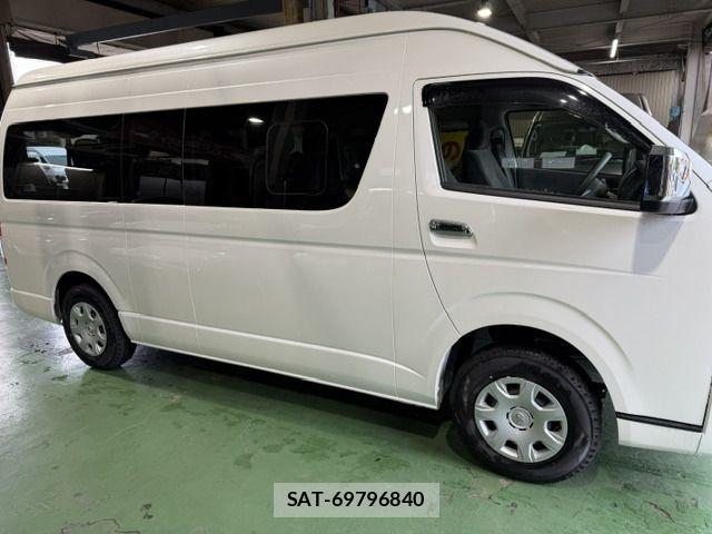 Toyota HIACE WAGON 2025-10 7979408-2