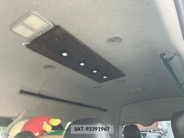 Toyota HIACE WAGON 2010-03 8035892-22