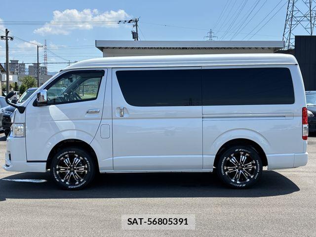 Toyota HIACE WAGON 2025-09 8035881-9