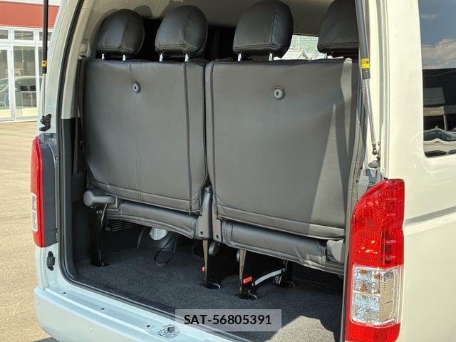 Toyota HIACE WAGON 2025-09 8035881-16