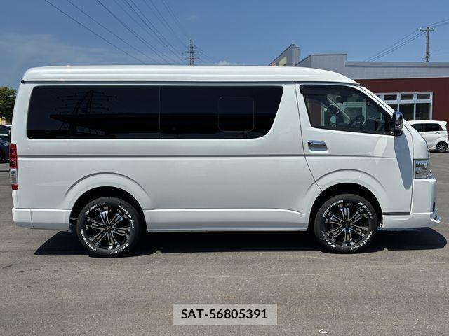 Toyota HIACE WAGON 2025-09 8035881-5