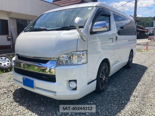 Toyota HIACE WAGON 2017-09 8035889-0