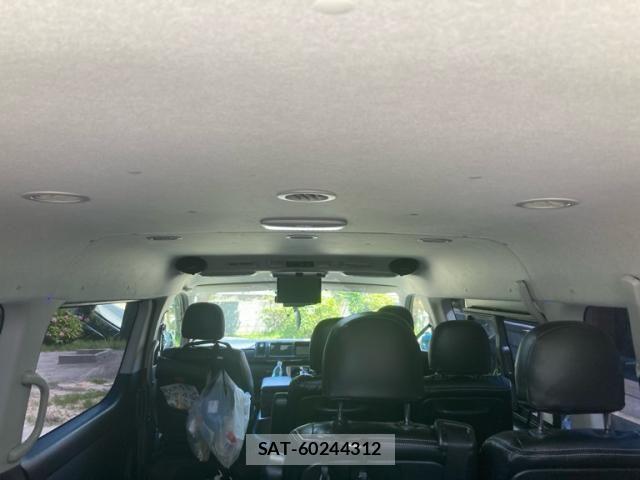 Toyota HIACE WAGON 2017-09 8035889-10