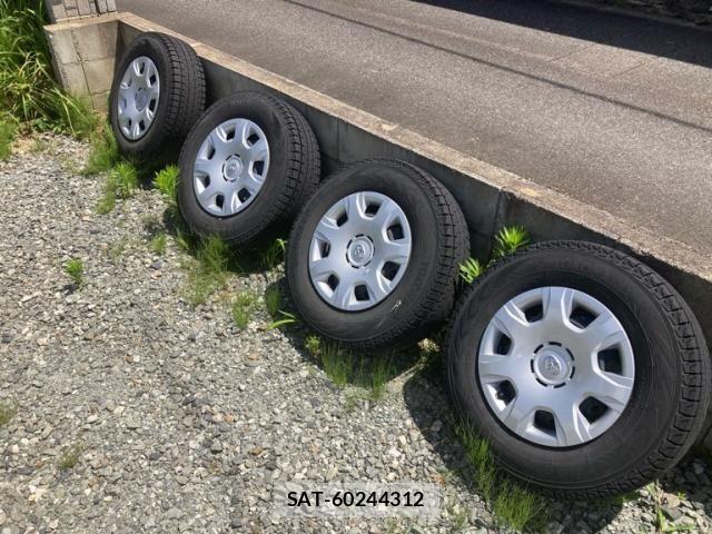 Toyota HIACE WAGON 2017-09 8035889-13