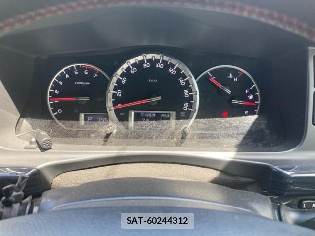 Toyota HIACE WAGON 2017-09 8035889-21