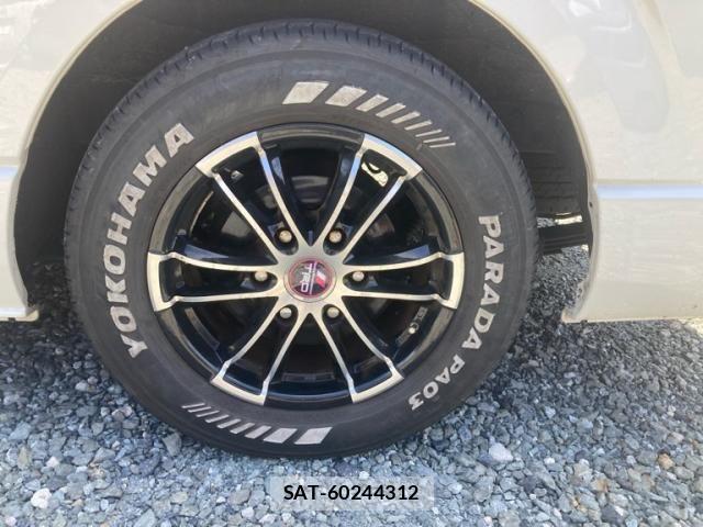 Toyota HIACE WAGON 2017-09 8035889-7