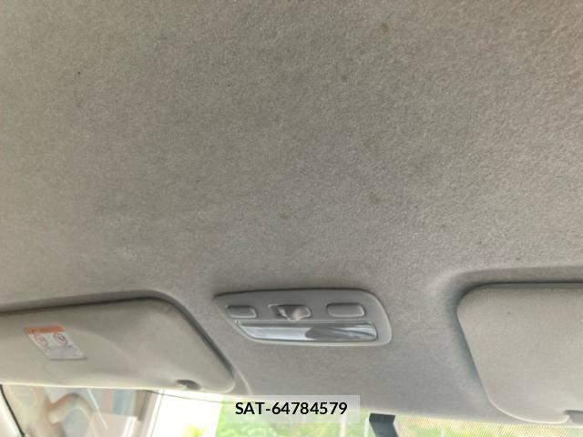 Toyota HIACE WAGON 2009-10 8035898-17