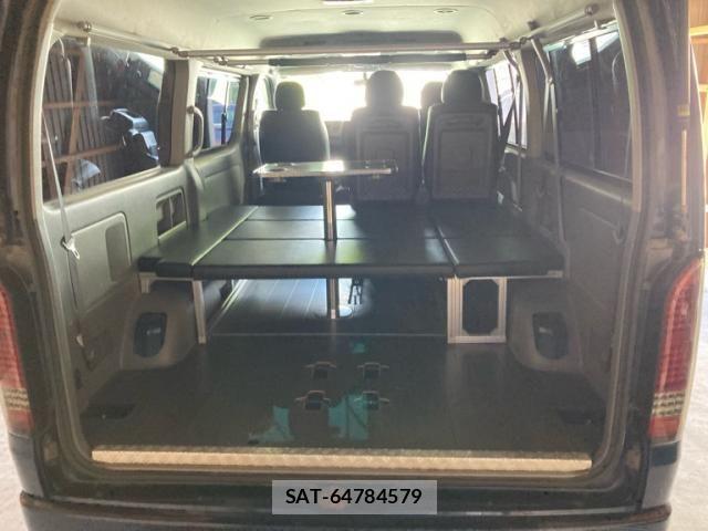 Toyota HIACE WAGON 2009-10 8035898-24