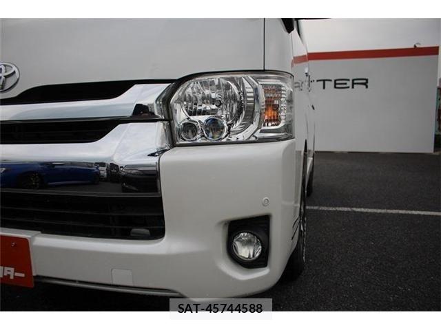 Toyota HIACE WAGON 2016-07 8035880-24