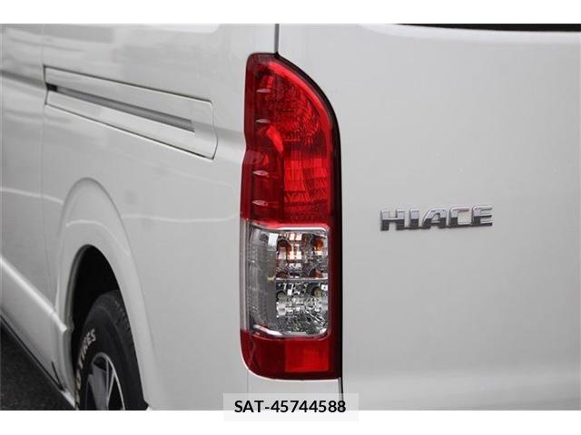 Toyota HIACE WAGON 2016-07 8035880-26