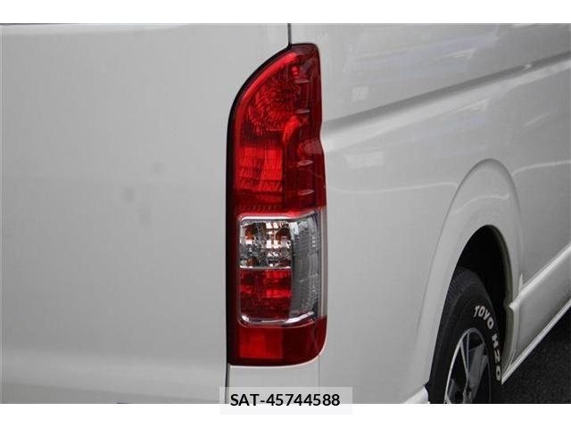 Toyota HIACE WAGON 2016-07 8035880-27
