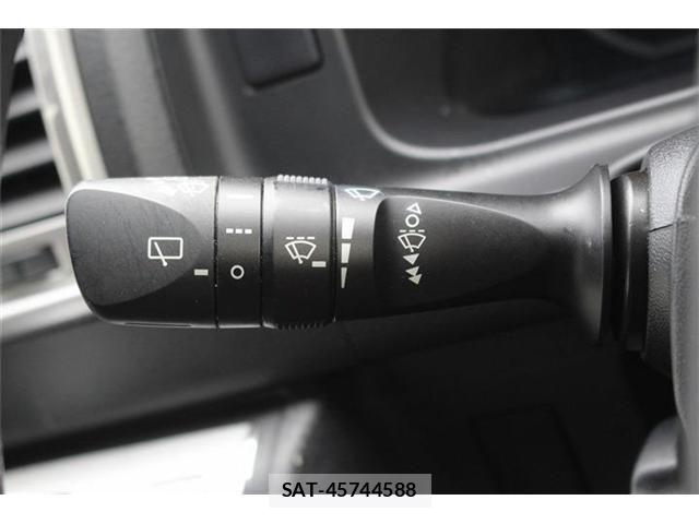 Toyota HIACE WAGON 2016-07 8035880-5