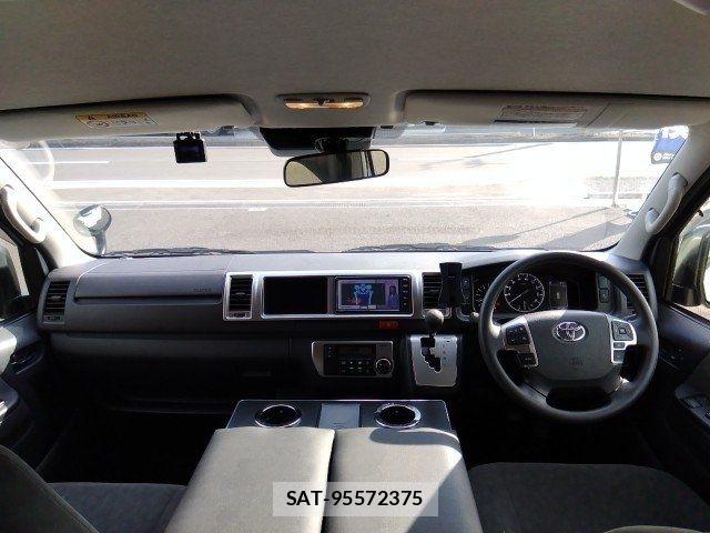 Toyota HIACE WAGON 2025-06 8073963-1