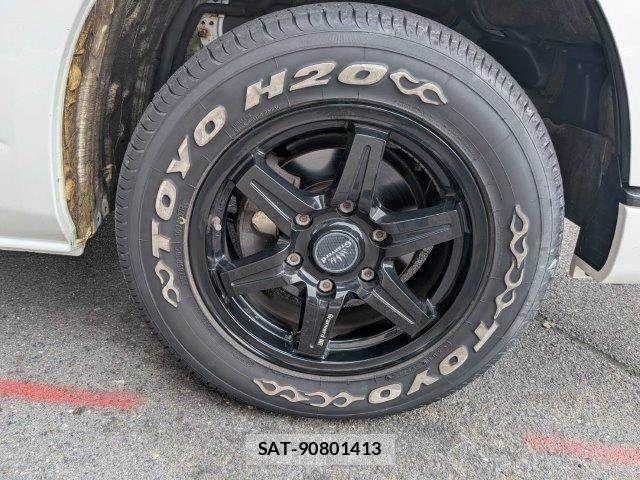 Toyota HIACE WAGON 2018-07 8073965-13