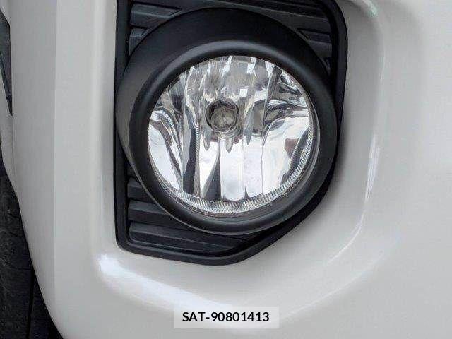 Toyota HIACE WAGON 2018-07 8073965-24