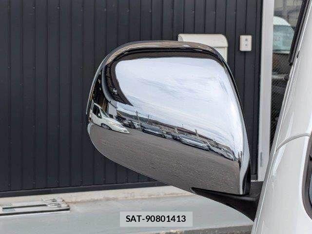 Toyota HIACE WAGON 2018-07 8073965-26