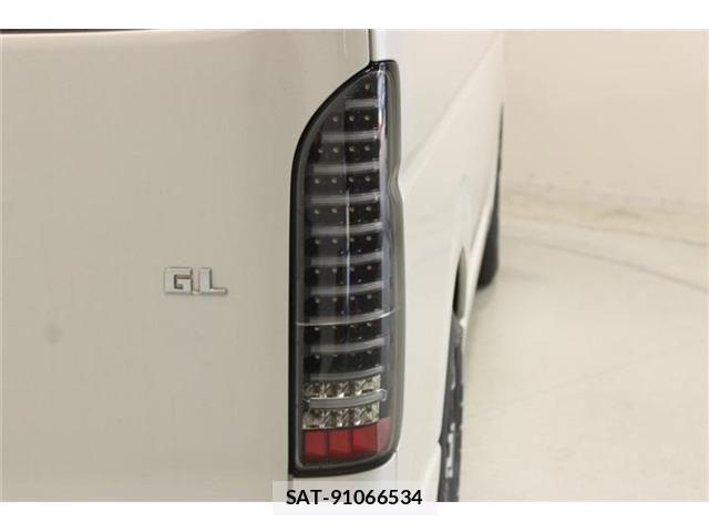Toyota HIACE WAGON 2015-06 8073967-16
