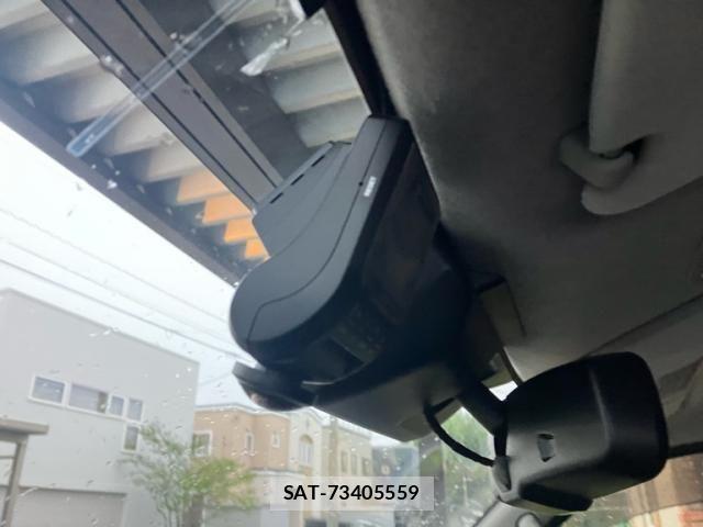 Toyota HIACE WAGON 2019-09 8073966-18