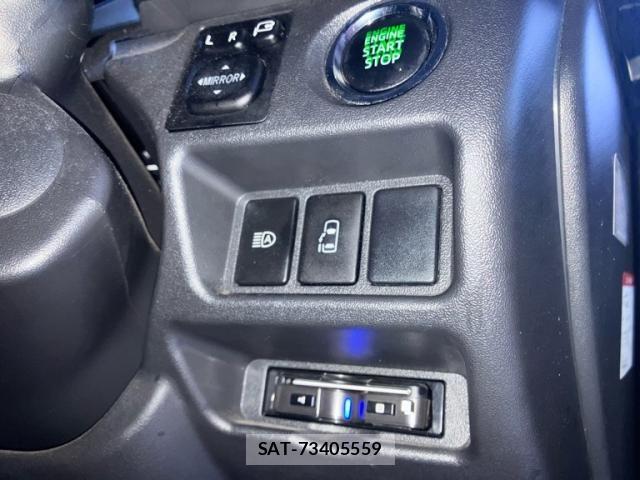 Toyota HIACE WAGON 2019-09 8073966-21