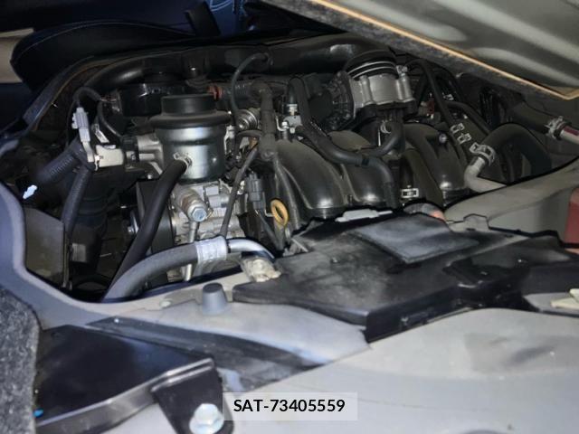 Toyota HIACE WAGON 2019-09 8073966-25