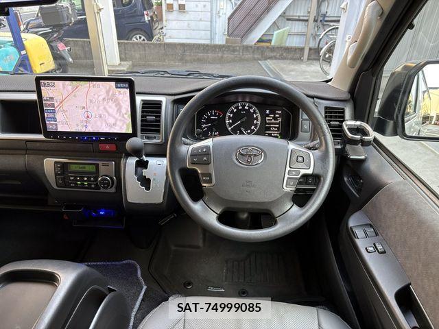 Toyota HIACE WAGON 2024-08 8073962-10
