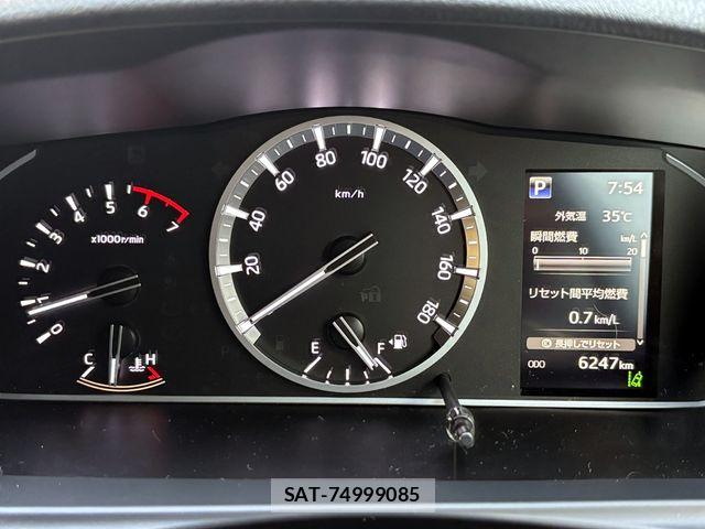 Toyota HIACE WAGON 2024-08 8073962-25