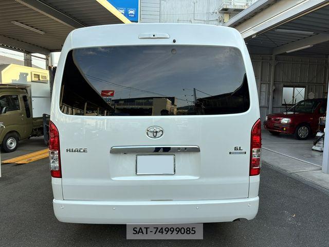 Toyota HIACE WAGON 2024-08 8073962-7