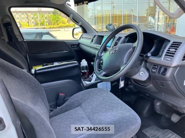 Toyota HIACE WAGON 2013-12 8073968-16