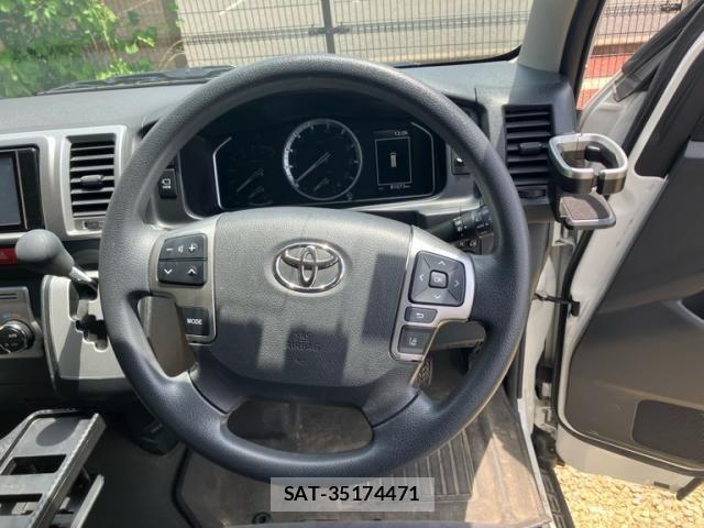 Toyota HIACE WAGON 2021-08 8073964-12