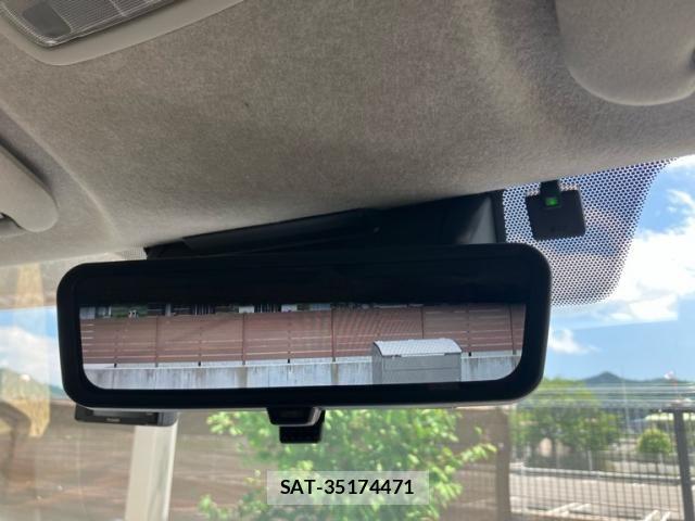 Toyota HIACE WAGON 2021-08 8073964-17