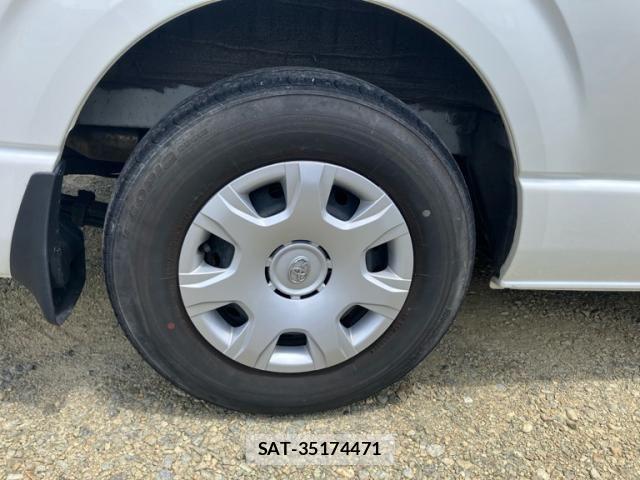 Toyota HIACE WAGON 2021-08 8073964-7