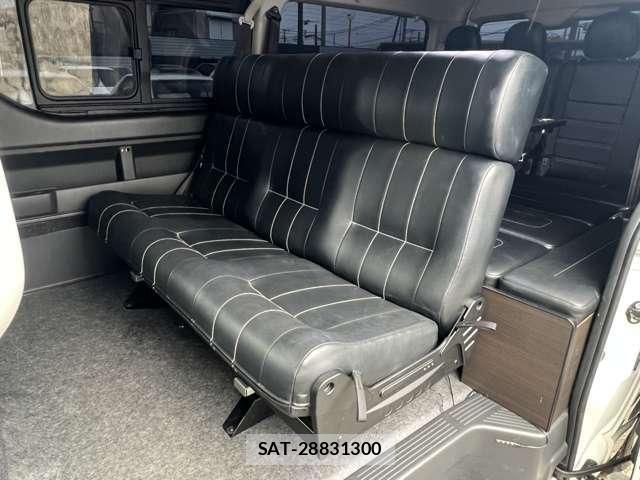 Toyota HIACE WAGON 2023-11 8130451-9