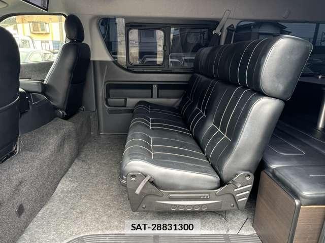 Toyota HIACE WAGON 2023-11 8130451-10