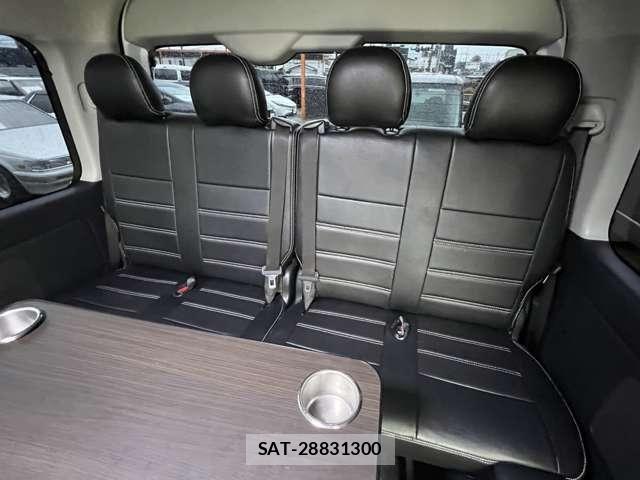 Toyota HIACE WAGON 2023-11 8130451-15