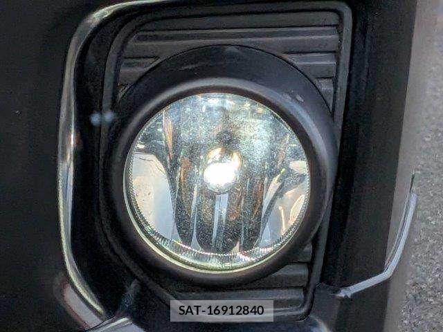 Toyota HIACE WAGON 2016-07 8130458-10