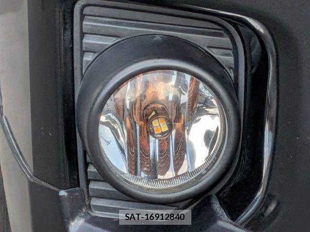 Toyota HIACE WAGON 2016-07 8130458-22