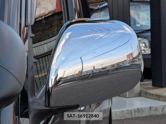 Toyota HIACE WAGON 2016-07 8130458-23
