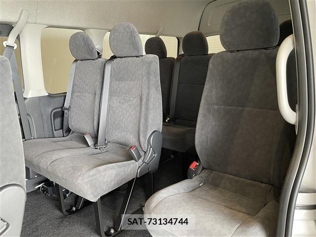 Toyota HIACE WAGON 2026-06 8145888-23