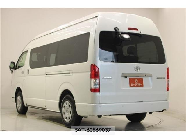 Toyota HIACE WAGON 2025-09 8207810-10