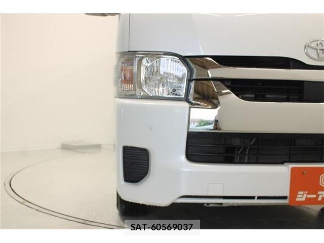 Toyota HIACE WAGON 2025-09 8207810-16