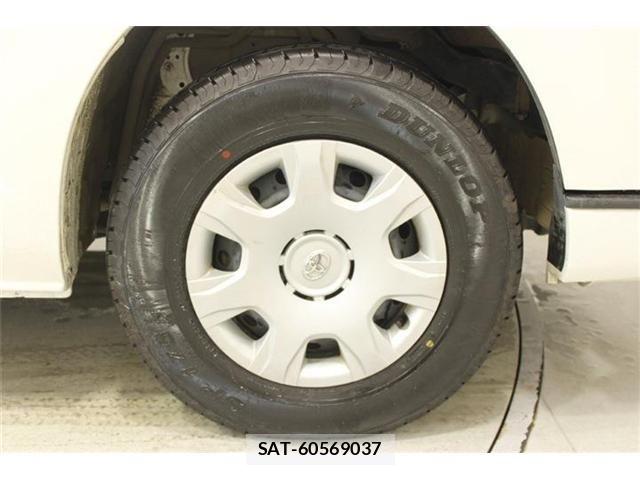 Toyota HIACE WAGON 2025-09 8207810-22