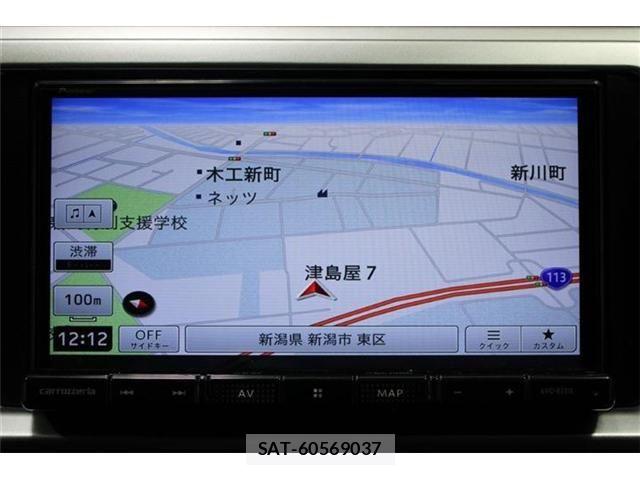 Toyota HIACE WAGON 2025-09 8207810-2
