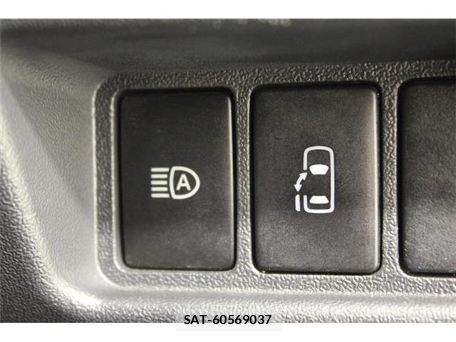 Toyota HIACE WAGON 2025-09 8207810-5