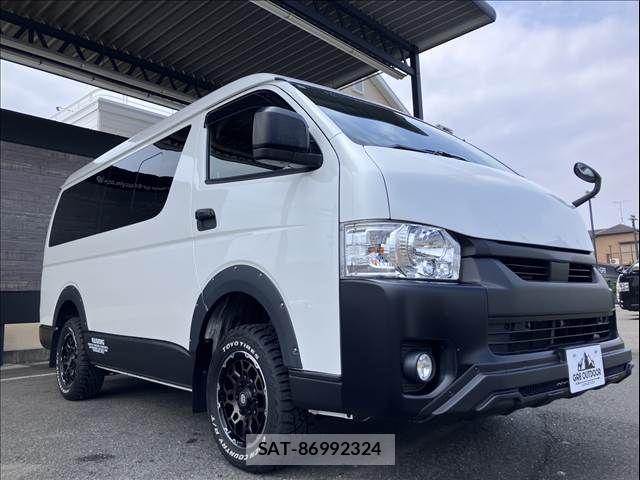 Toyota HIACE WAGON 2020-11 8245379-10